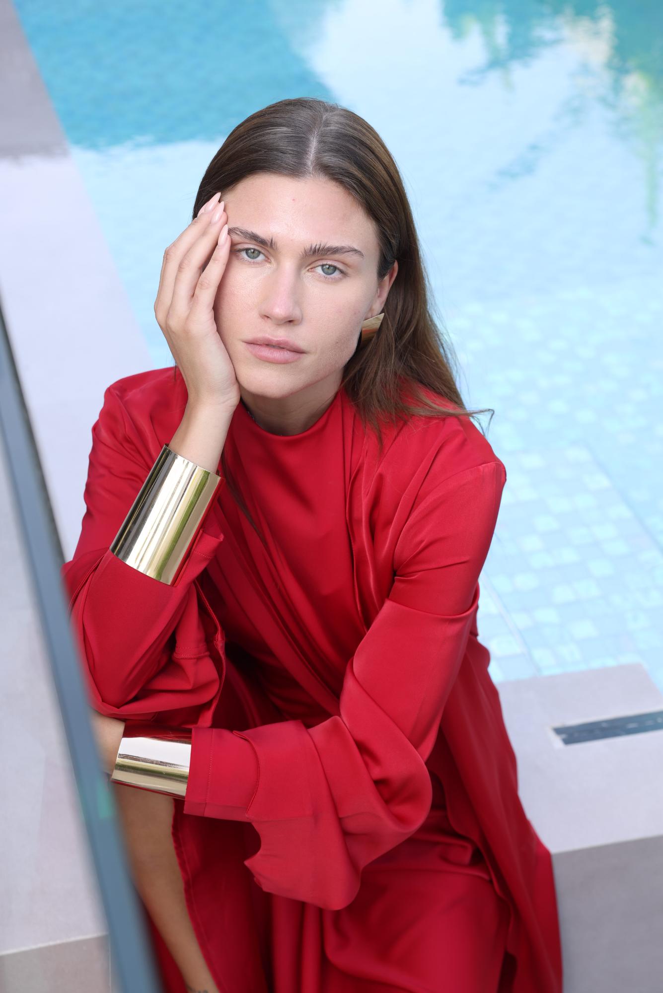 Aria Abaya - Radiant Red