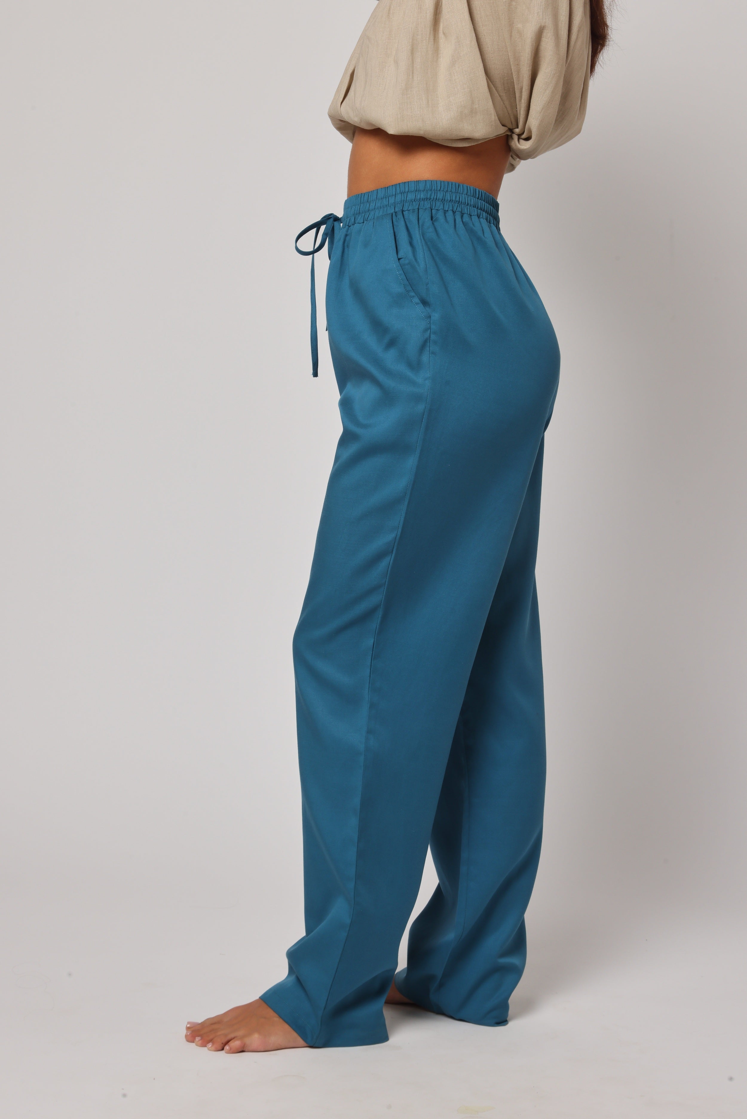 Nad Ki Kahani: A Story of Comfort and Style