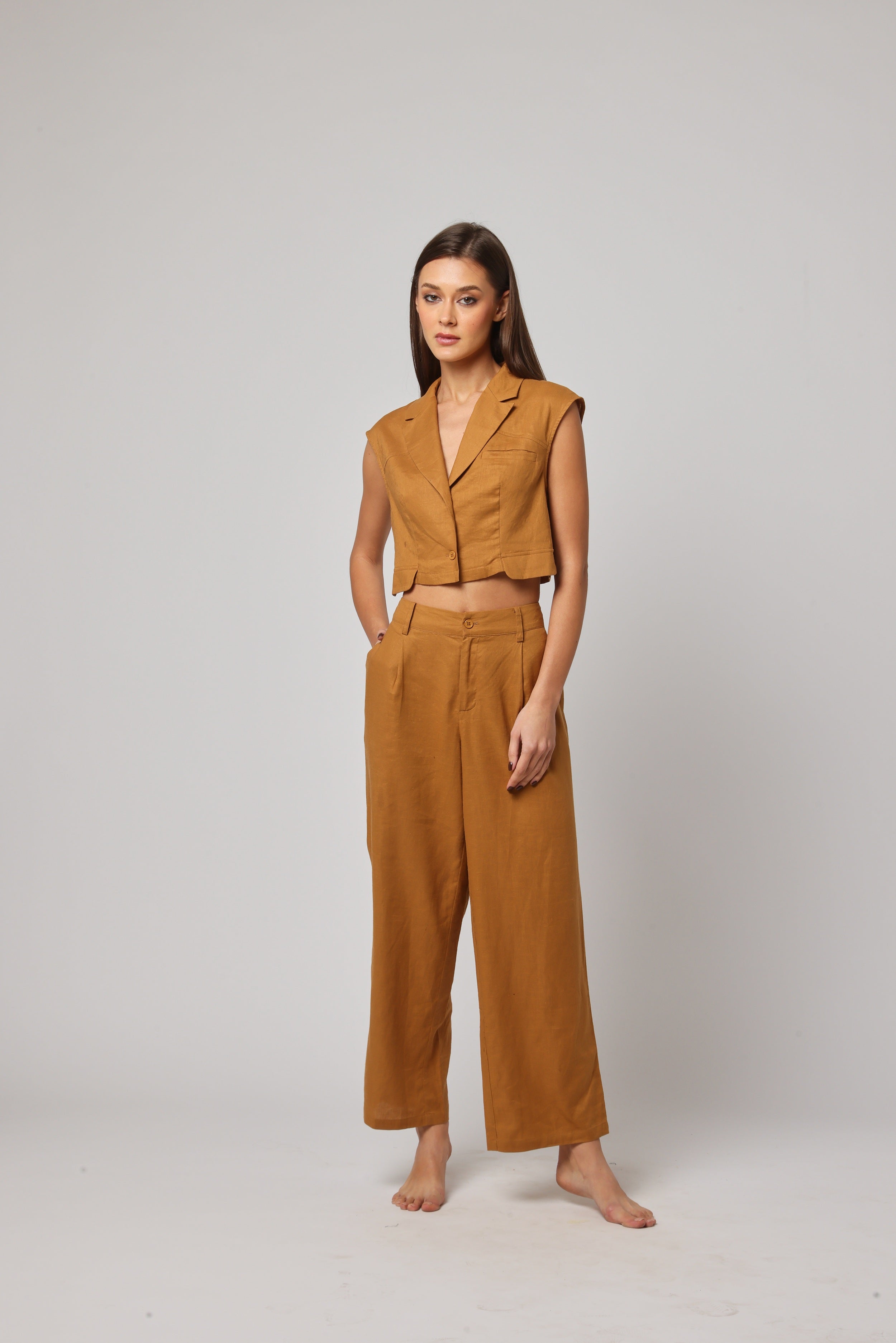 Numa Top – The Essence of Power And Poise