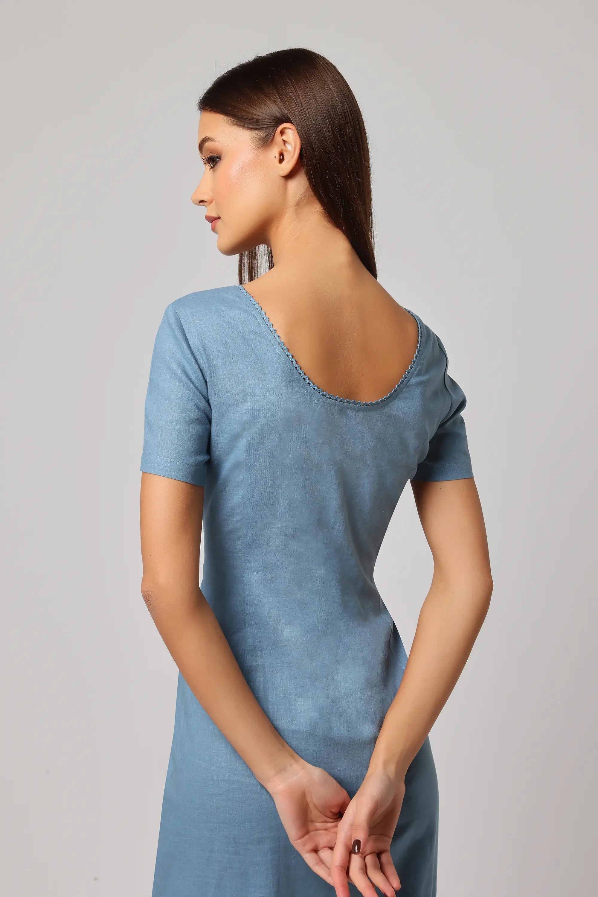 Baadal – A Breath of Serenity in Linen