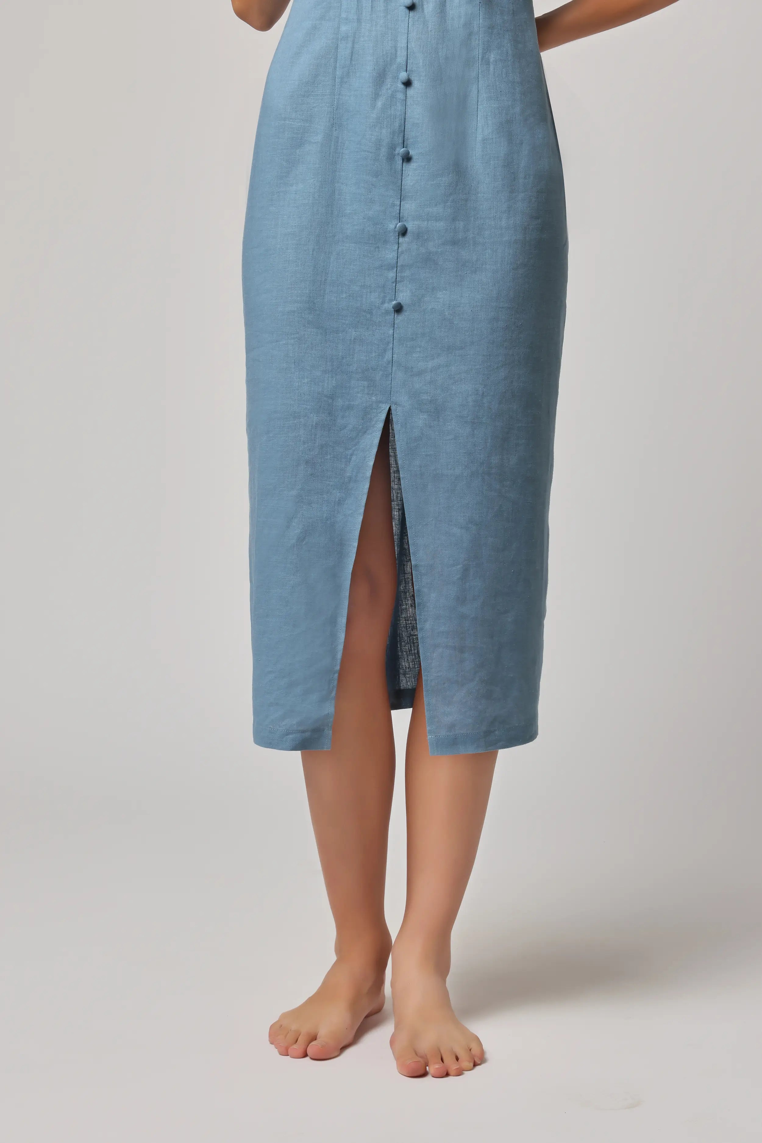 Baadal – A Breath of Serenity in Linen