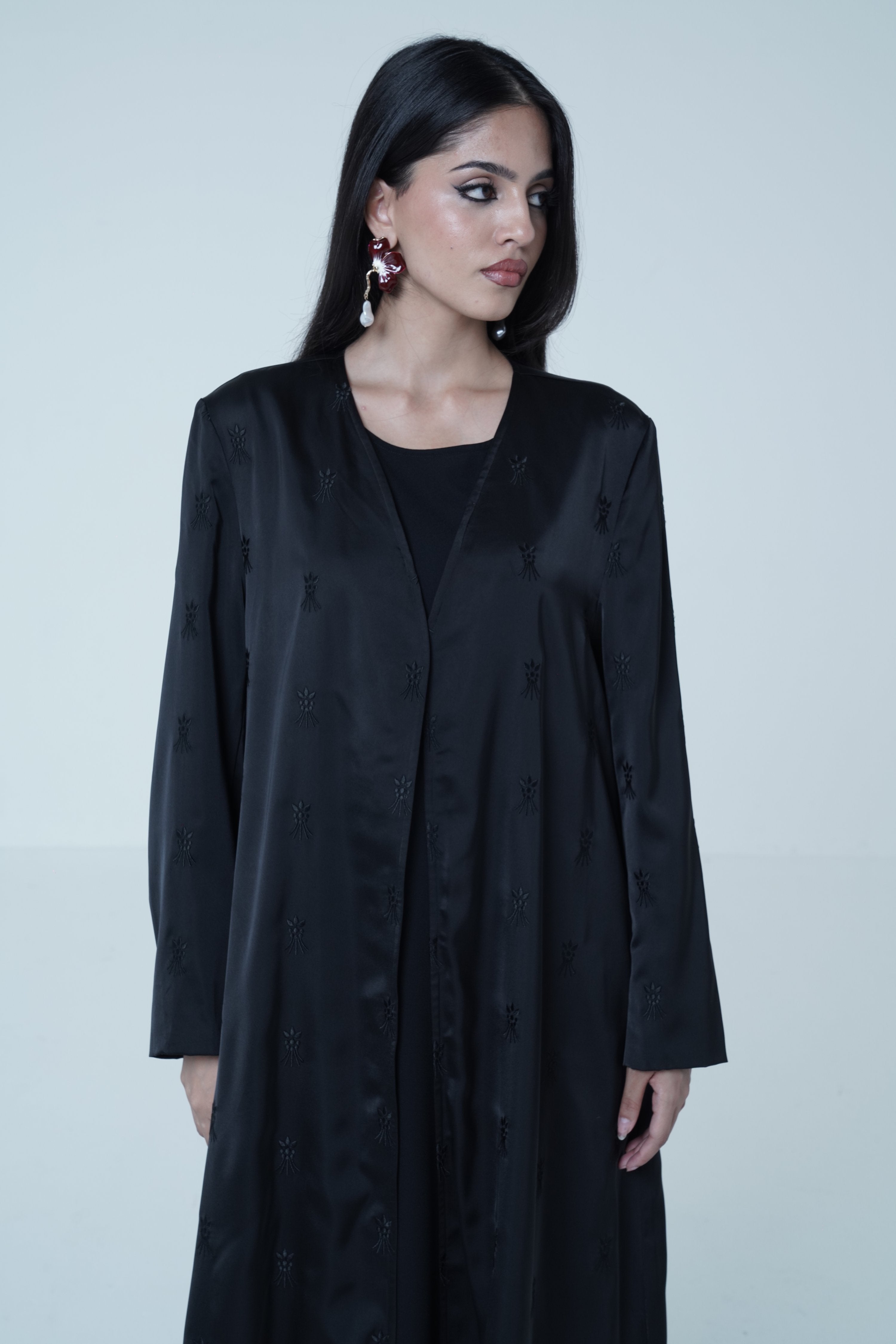 Abaya Moon Black - Premium Sateen