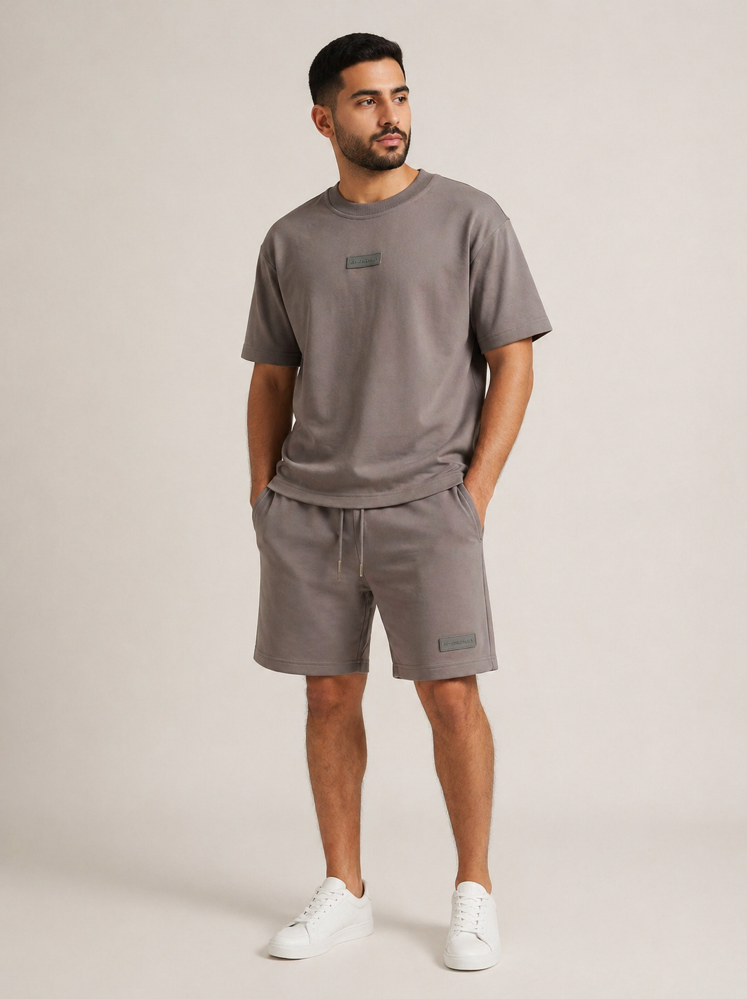Travix - Premium Shorts